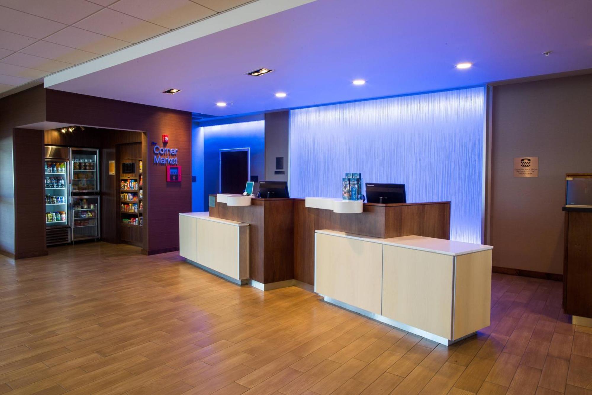 Fairfield Inn & Suites By Marriott Lincoln Southeast Exteriér fotografie