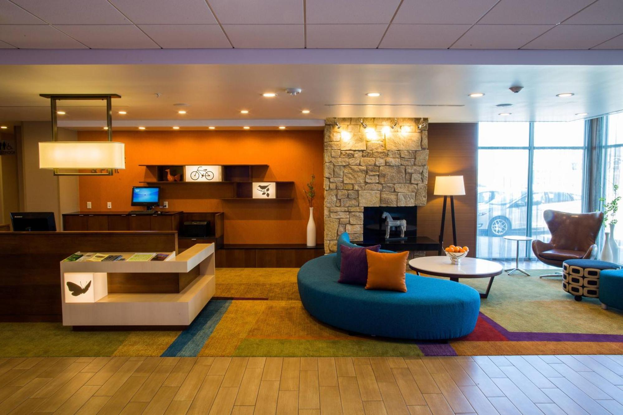Fairfield Inn & Suites By Marriott Lincoln Southeast Exteriér fotografie