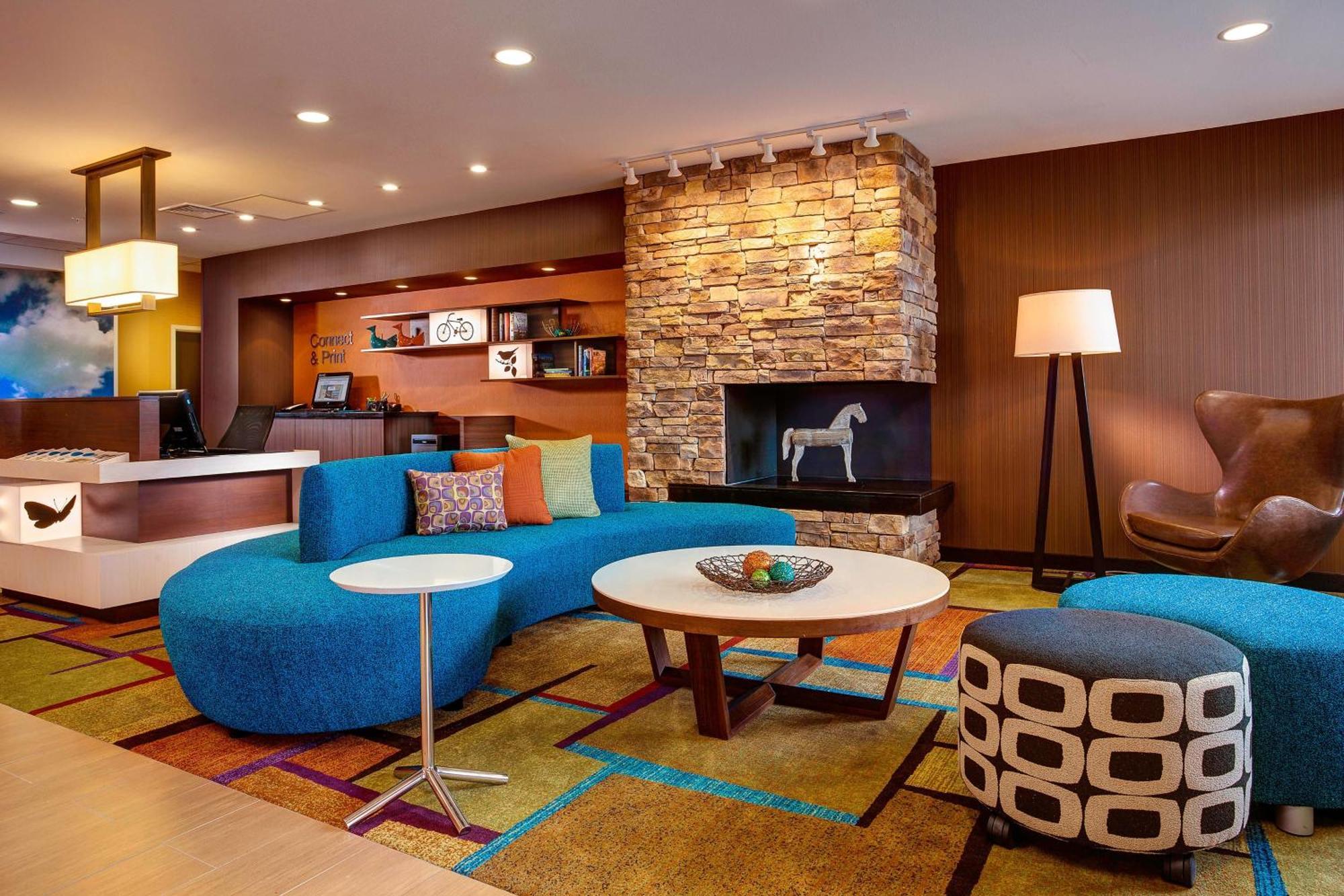 Fairfield Inn & Suites By Marriott Lincoln Southeast Exteriér fotografie