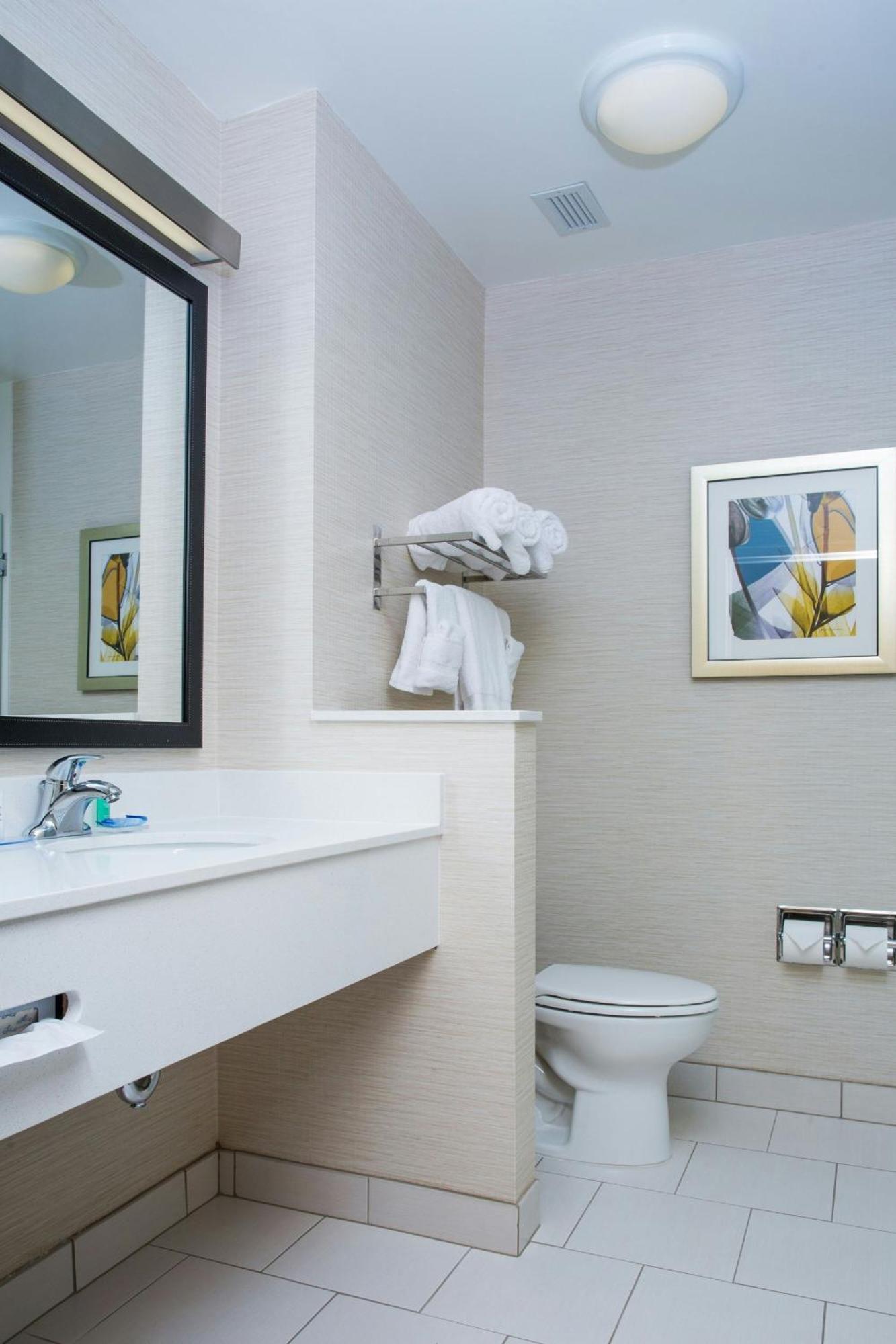 Fairfield Inn & Suites By Marriott Lincoln Southeast Exteriér fotografie