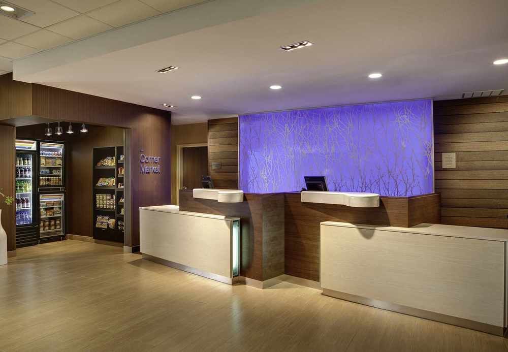 Fairfield Inn & Suites By Marriott Lincoln Southeast Exteriér fotografie