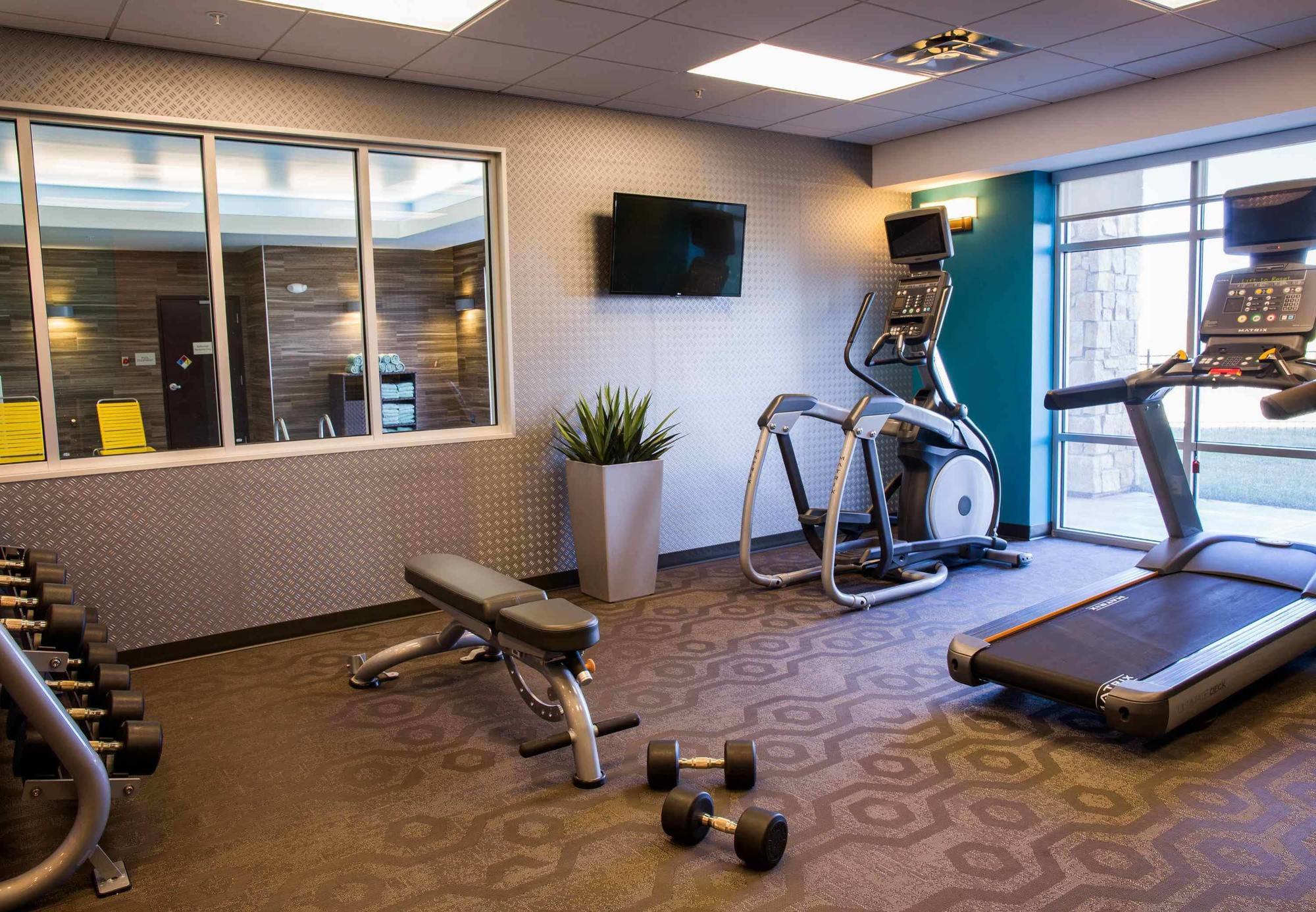 Fairfield Inn & Suites By Marriott Lincoln Southeast Exteriér fotografie